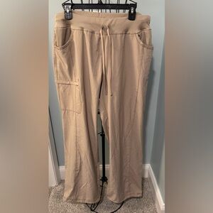 Cherokee infinity women’s scrub bottoms Khaki Extra Large XL Drawstring pants